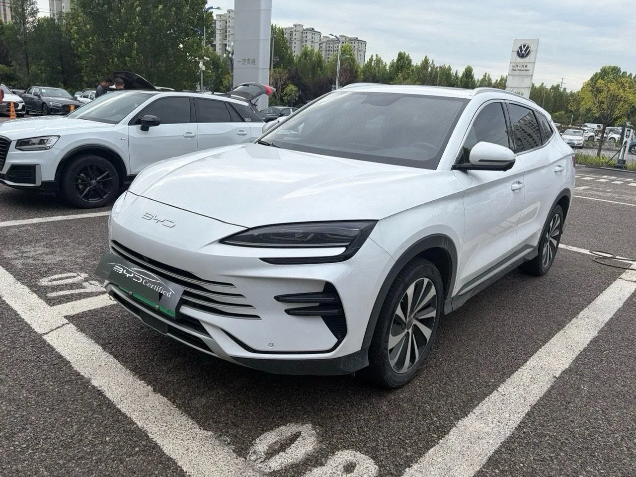 BYD 2023 Song PLUS DM-i 1.5 CVT Champion Edition 110KM Flagship Automatic