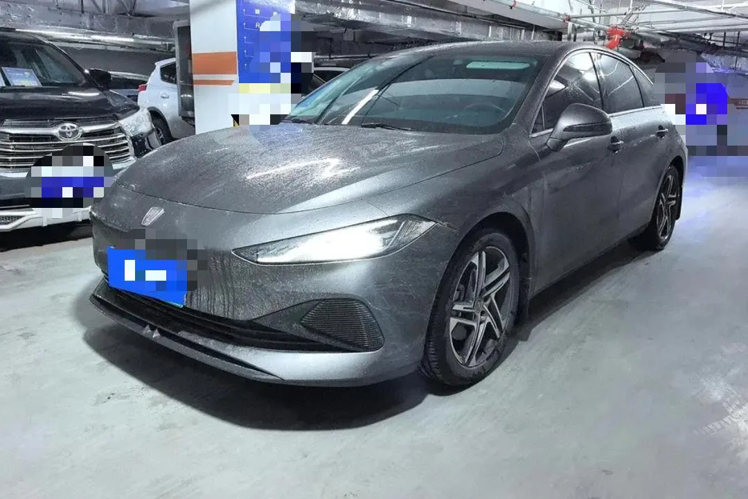 Roewe D7 2023 DMH 125km Premium Edition