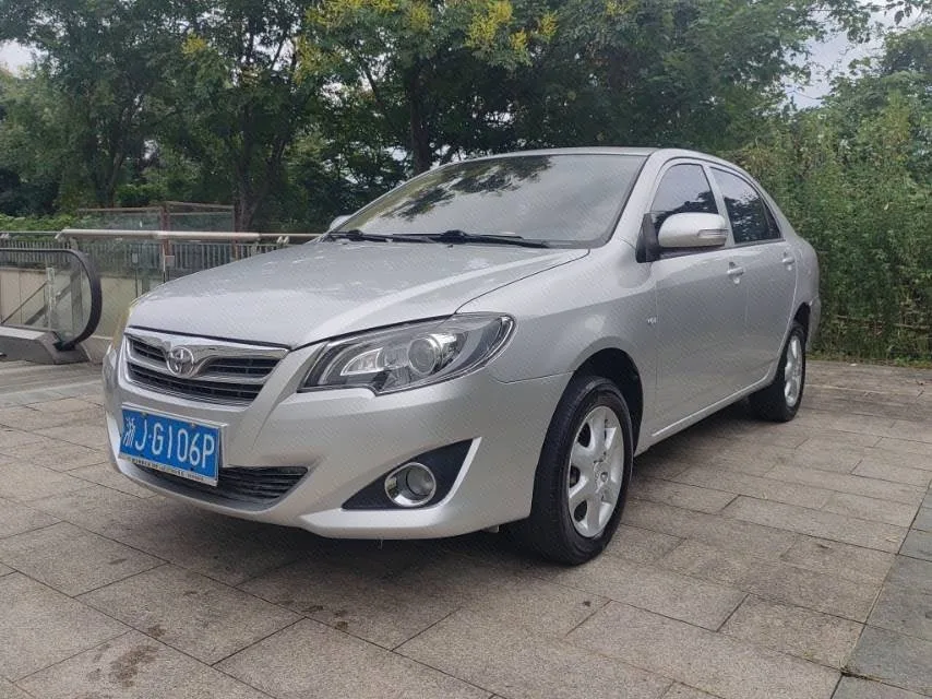 Hyundai Elantra 2013 1.6L Automatic Luxury Edition