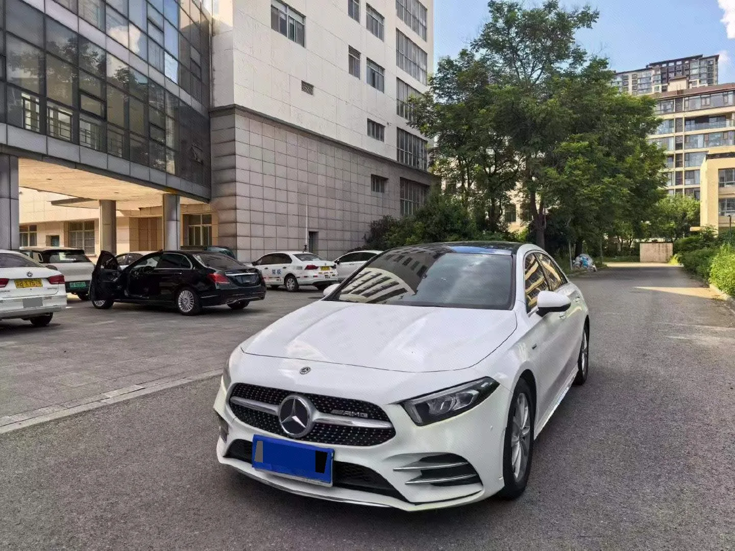 Mercedes-Benz A-Class 2020 Facelift A 200 L Sport Sedan Fashion Model