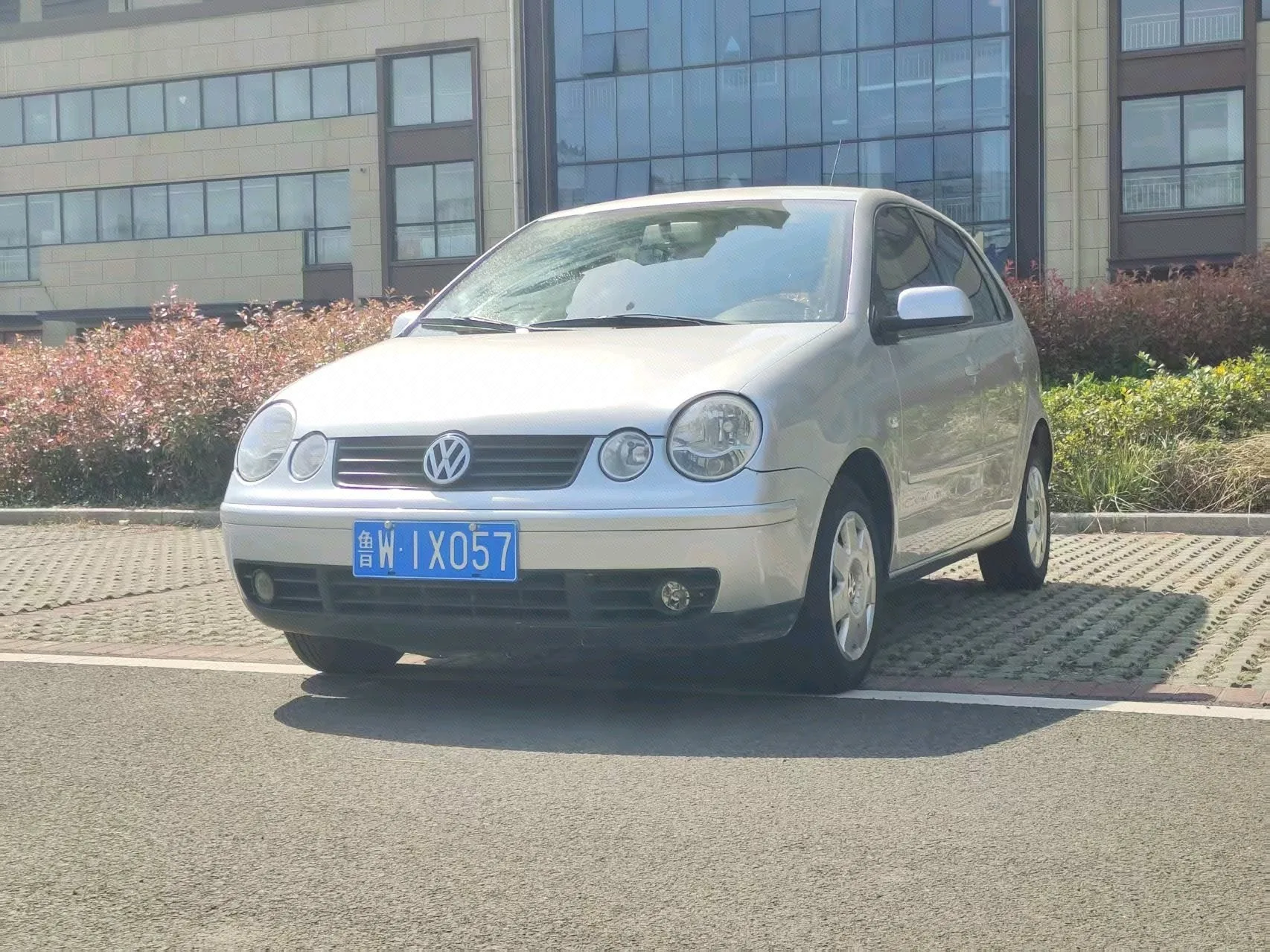 Volkswagen 2005 Polo 1.4 Luxury Edition, Manual Transmission
