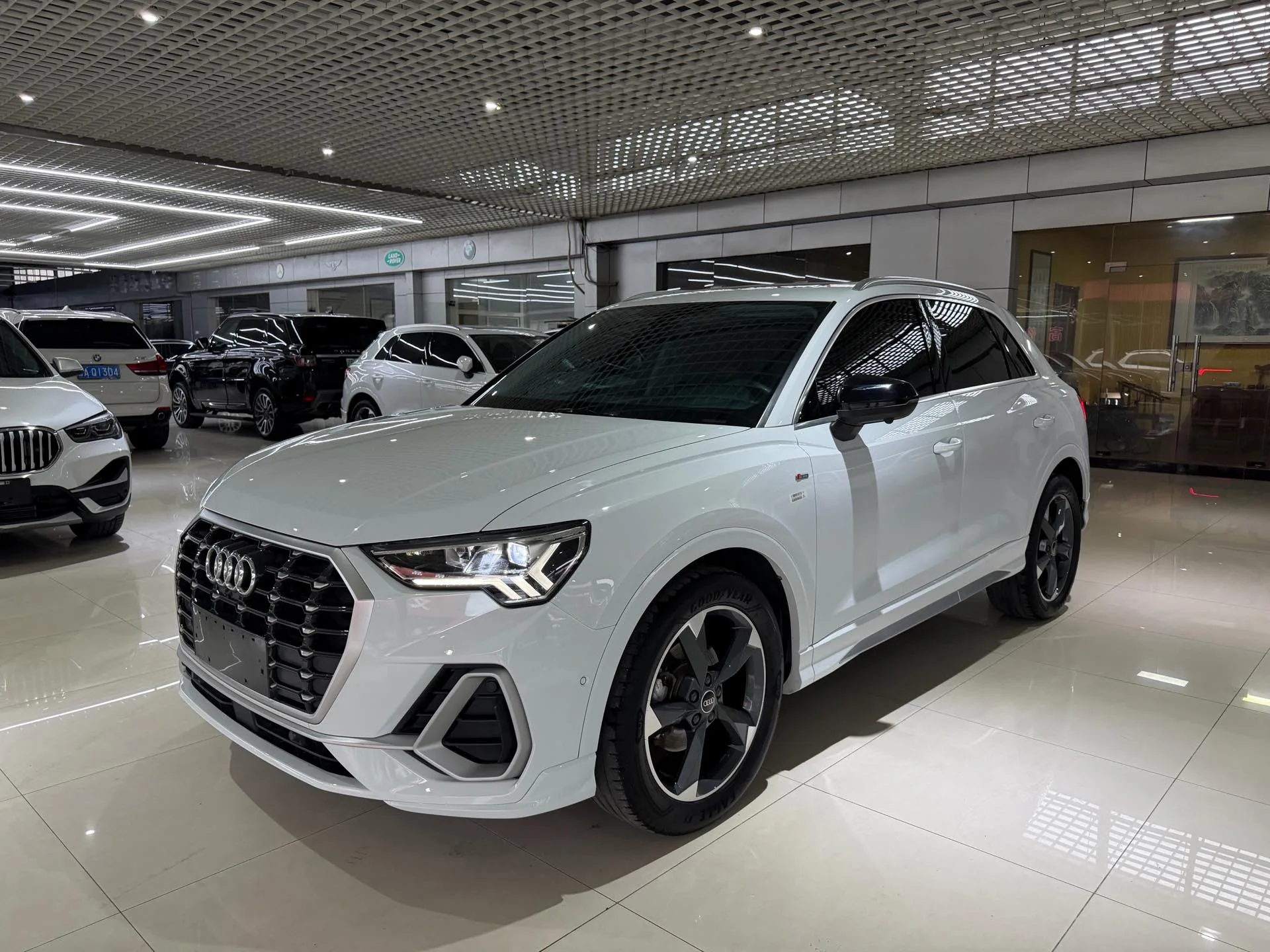 Audi Q3 2022 35 TFSI Fashion Dynamic Edition