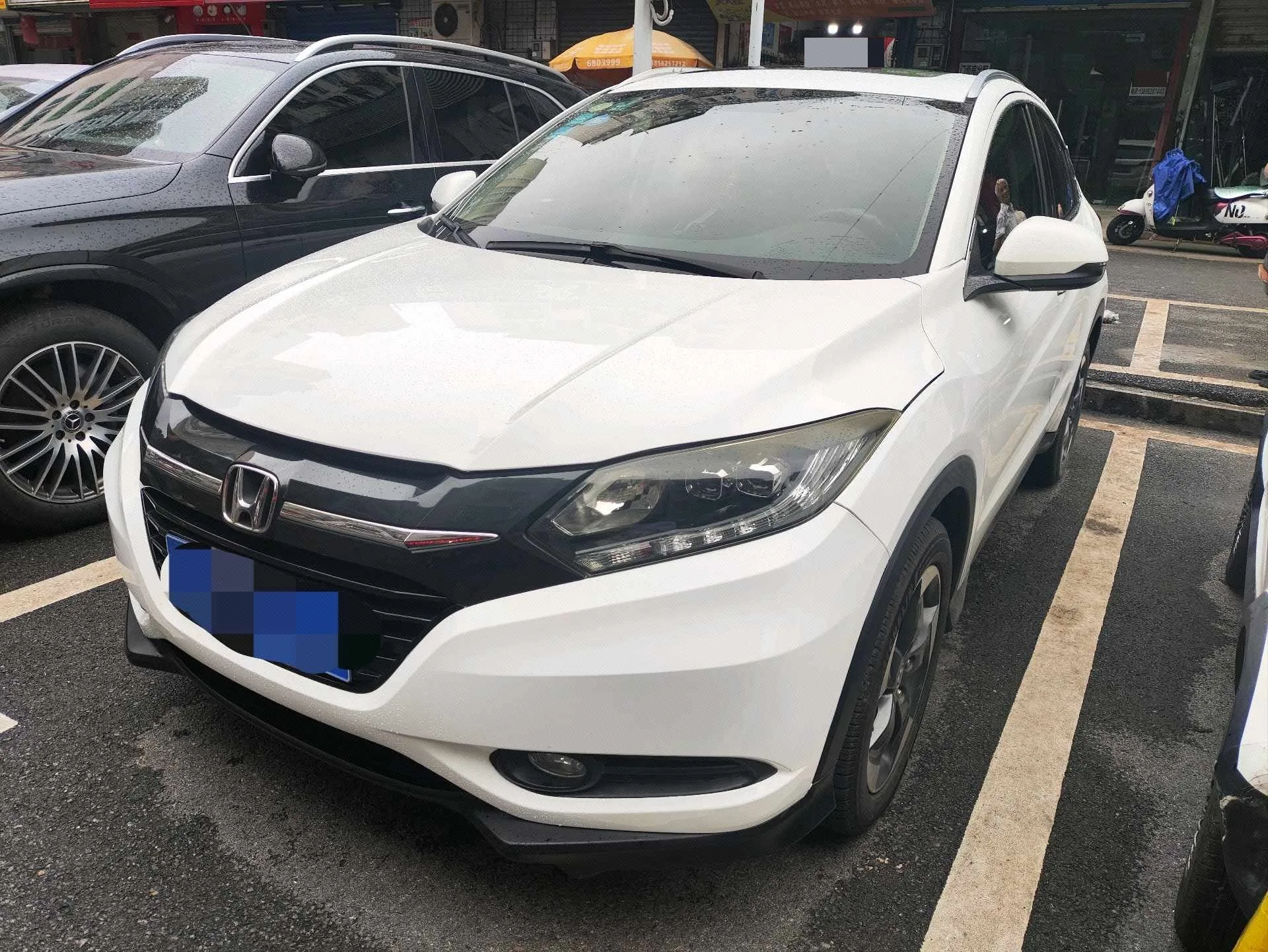 2017 Honda Vezel 1.8L CVT FWD Luxury