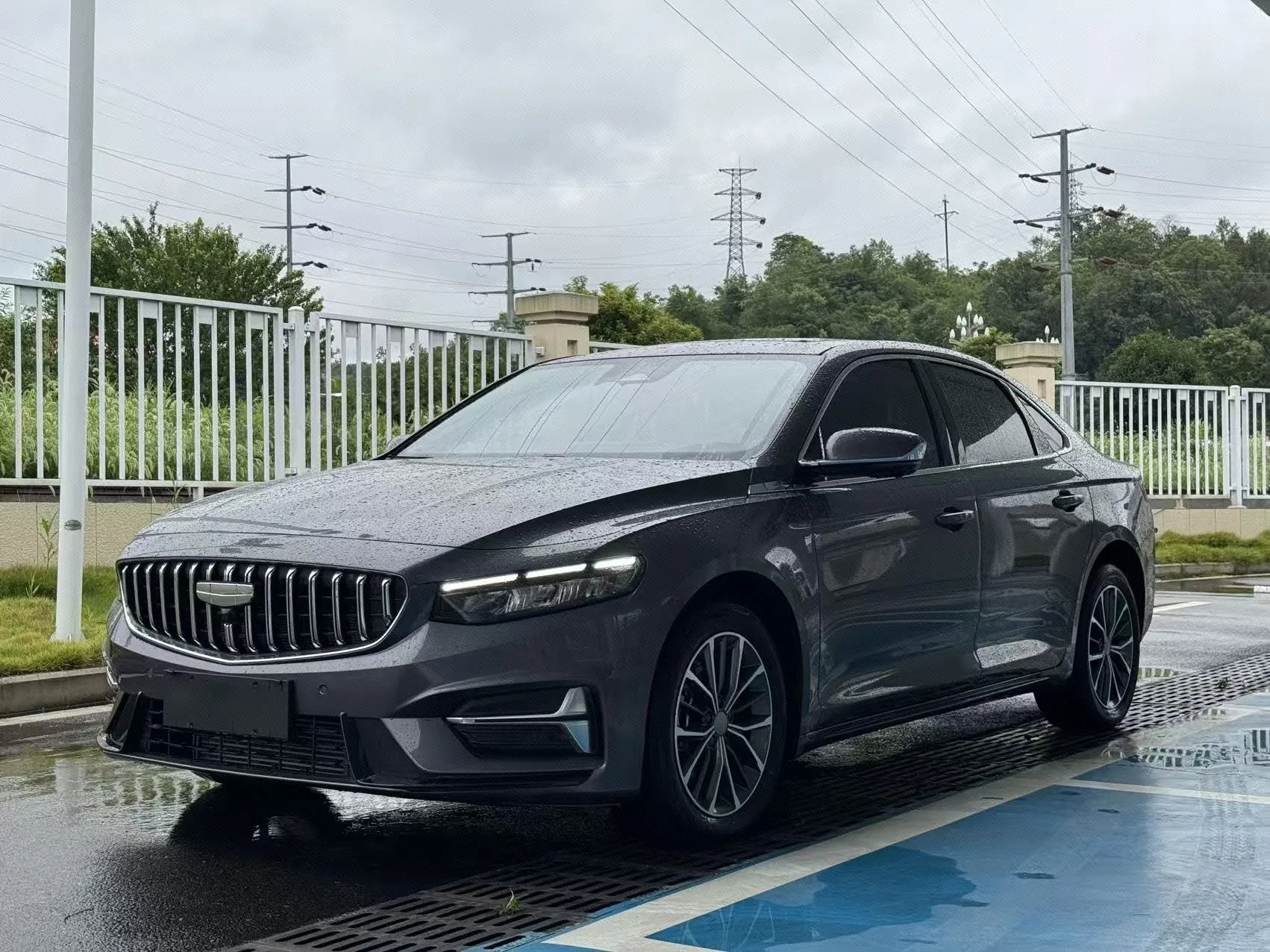 Geely 2025 Xingrui 1.5TD Dongfangyao Fuyao Edition Automatic
