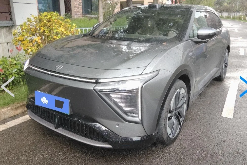 HiPhi Y 2023 Model, 810 km Long-Range Version