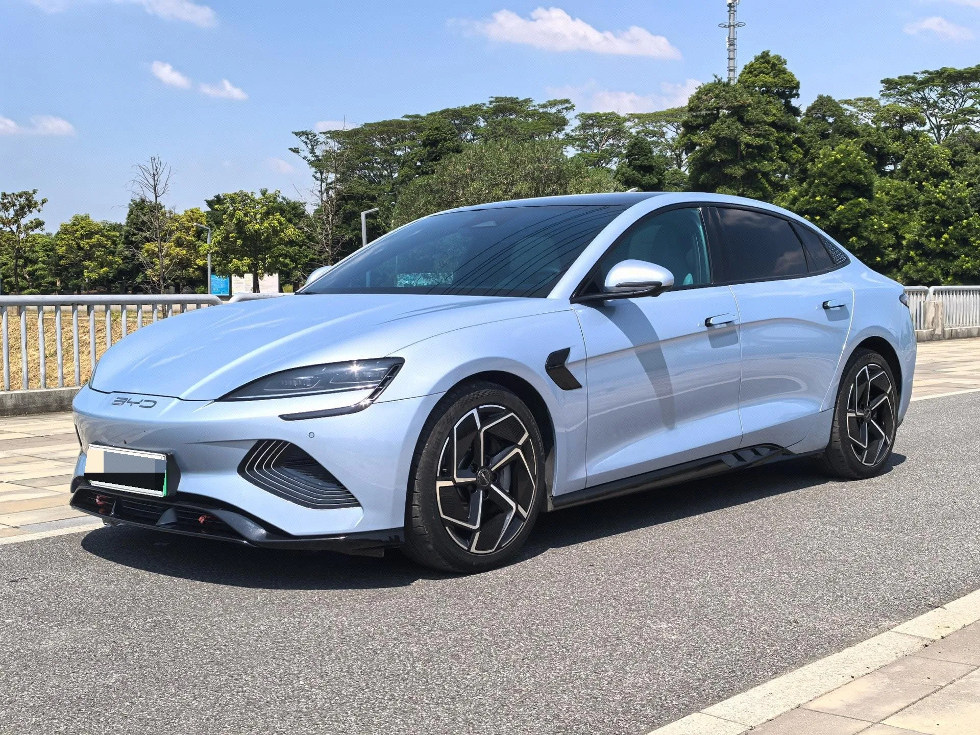 Seal 2022 Model 700km Long-Range Rear-Wheel-Drive Version