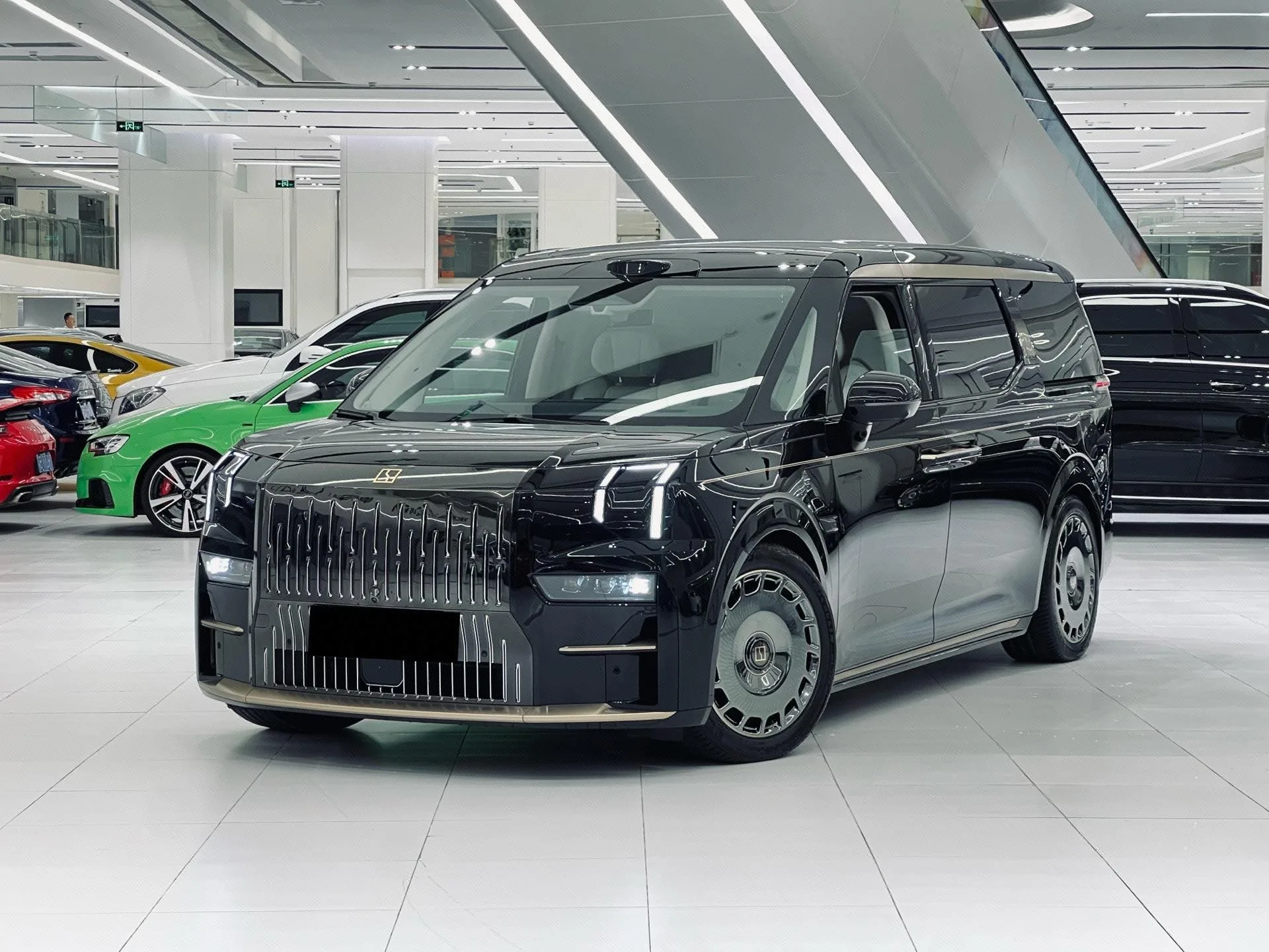 Zeekr 2024 Zeekr 009 Glorious Collection Edition (Automatic Transmission)