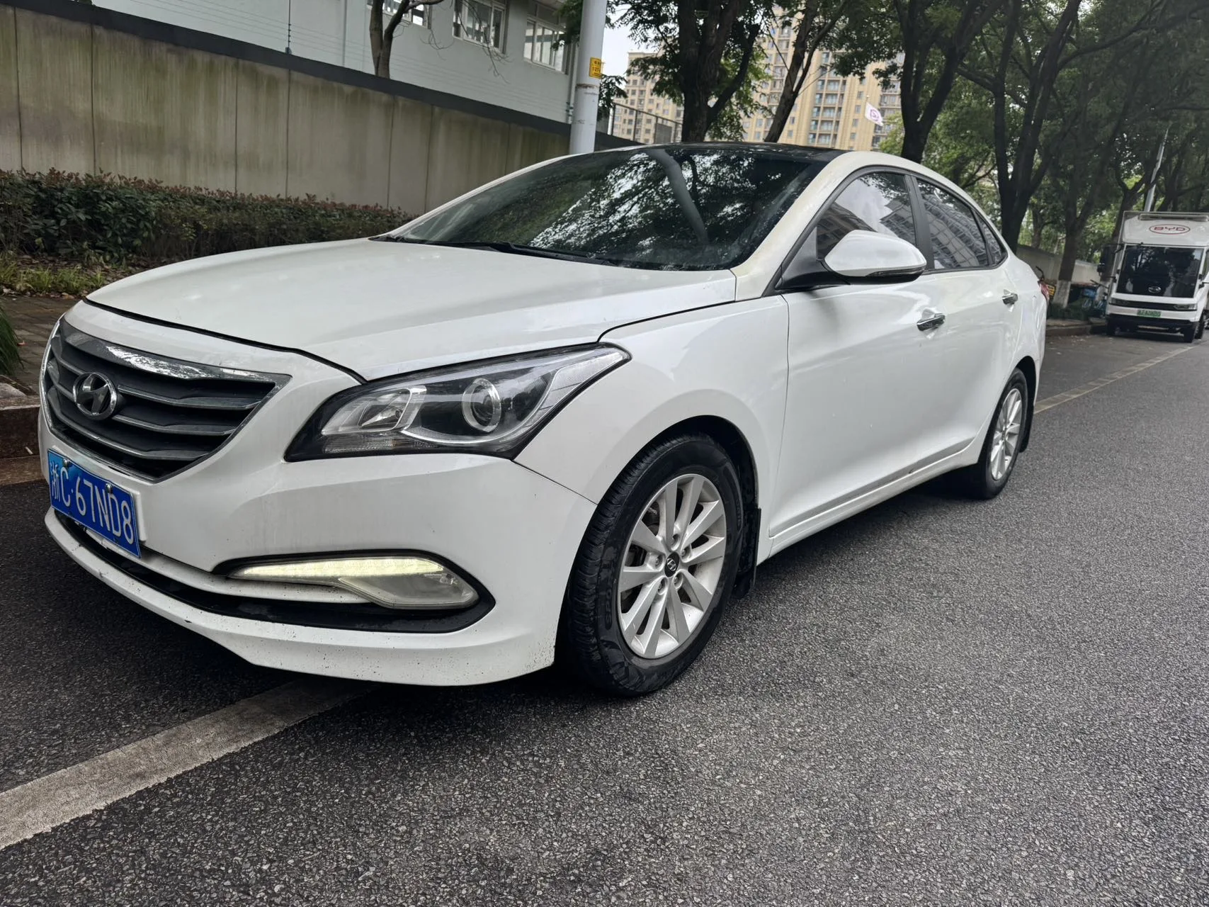 2014 Mistra 1.8L Automatic Intelligent GLS