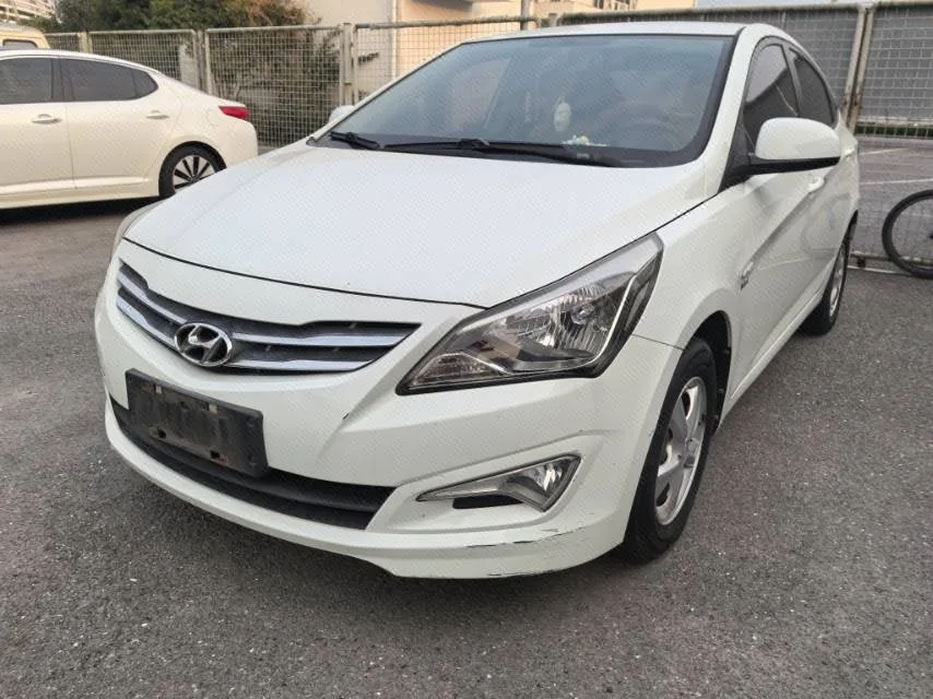 2014 Hyundai Reina 1.4L Automatic Intelligent GLS