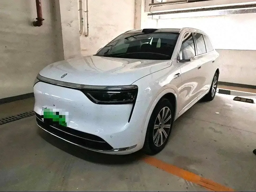 Wenjie M8 2025 Range Extended Max+ Version 53.4kWh 5-Seater