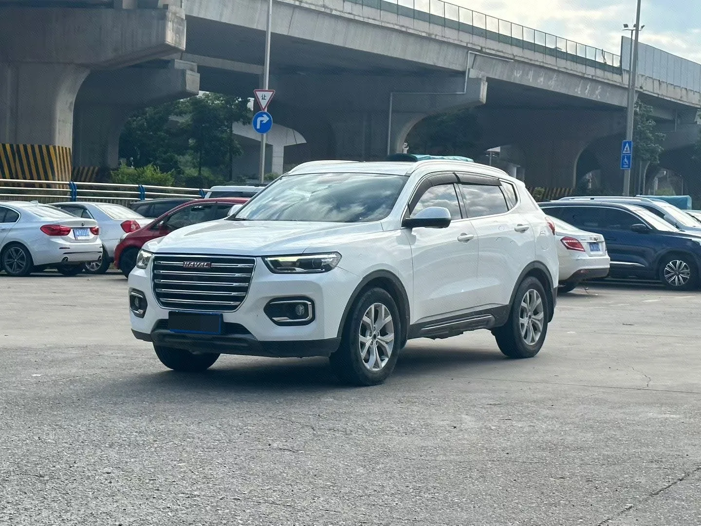 Haval H6 2017 Red Label 2.0T Automatic 2WD Smart Edition