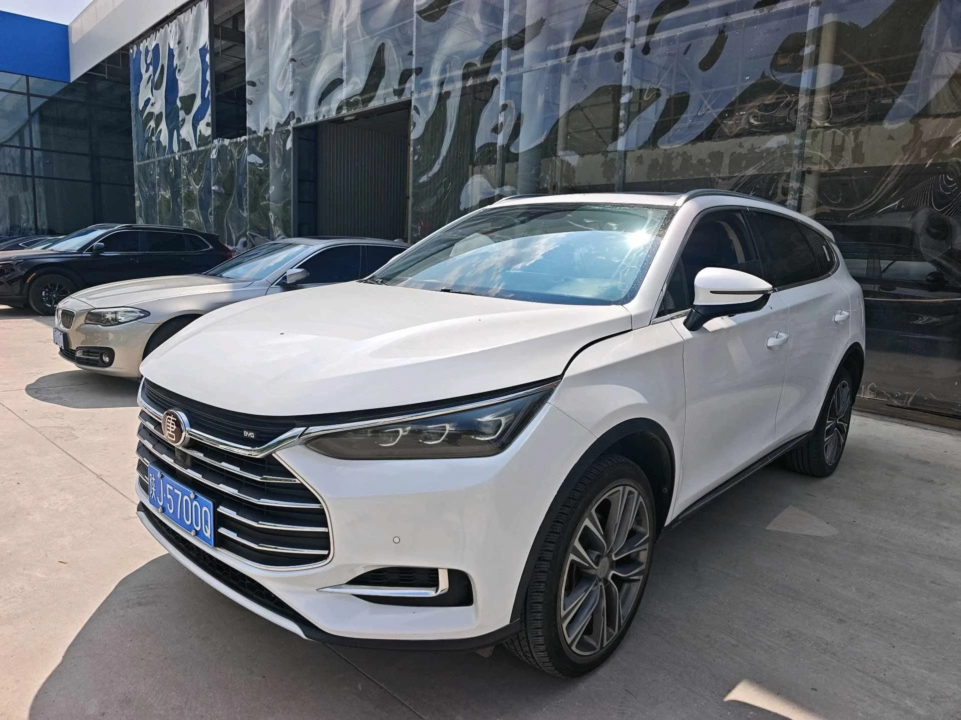 Tang 2019 2.0T Automatic Intelligent Connected Premium 5-seater National VI Emission Standard