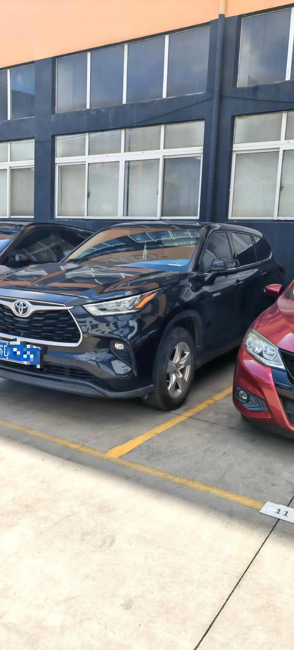 2022 Toyota Highlander Hybrid 2.5L 2WD Elite 7-Seater