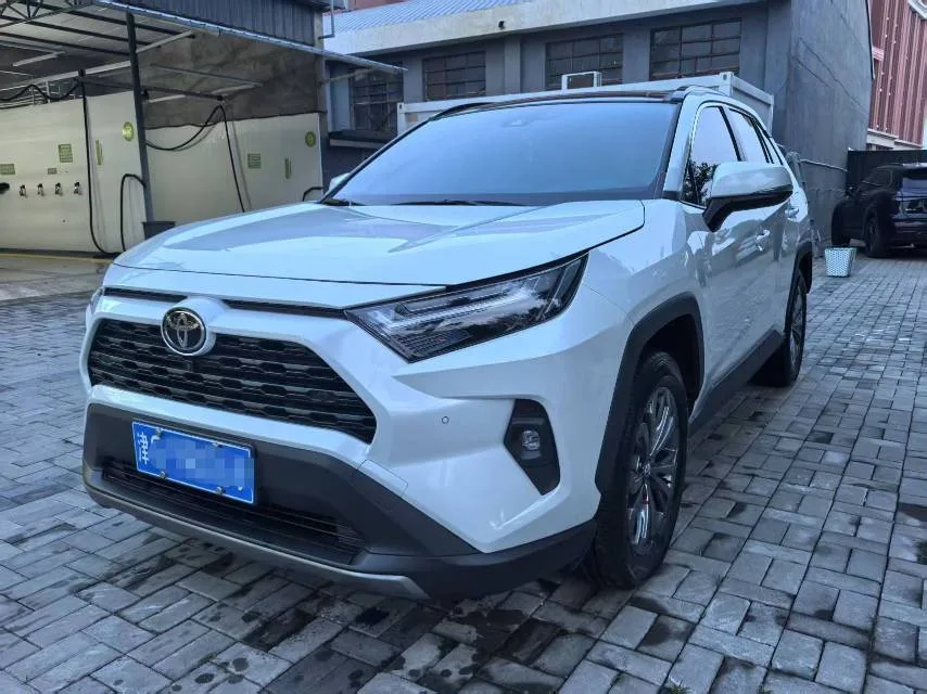 Toyota 2024 RAV4 2.0 CVT 2WD Fashion Plus Edition Automatic