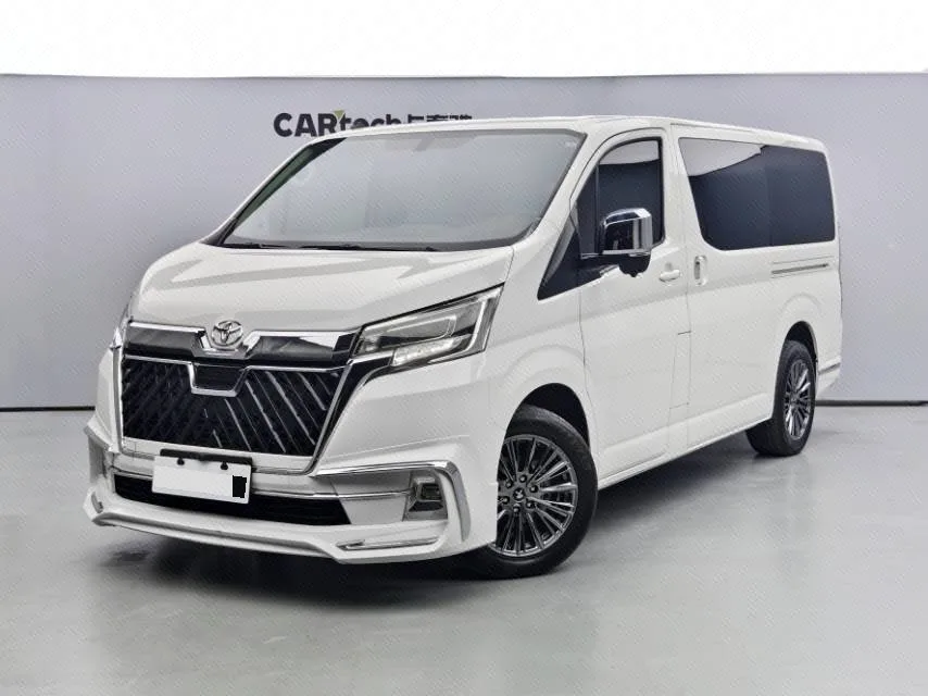 Toyota Hiace (Imported) 2019 Model, Hiace 3.5 Middle East Version, Automatic Transmission