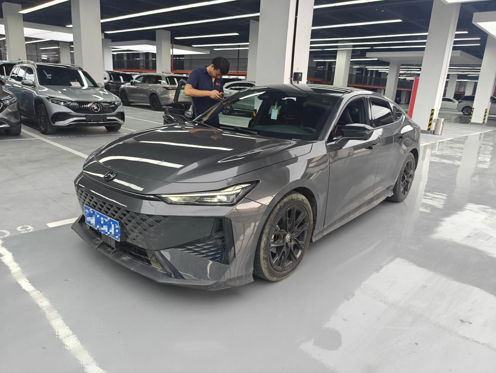 Changan 2024 UNI-V 1.5T Premium Automatic