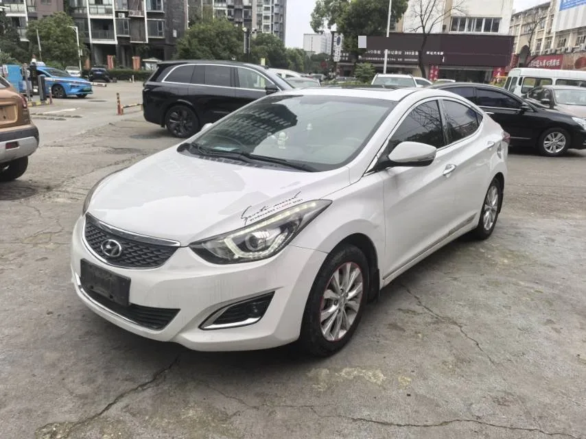Hyundai Elantra 2016 1.6L Automatic Premium Edition
