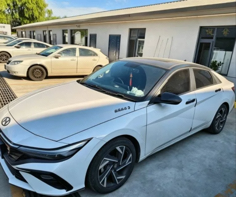 Hyundai Elantra 2023 1.5L CVT GLX Elite Edition