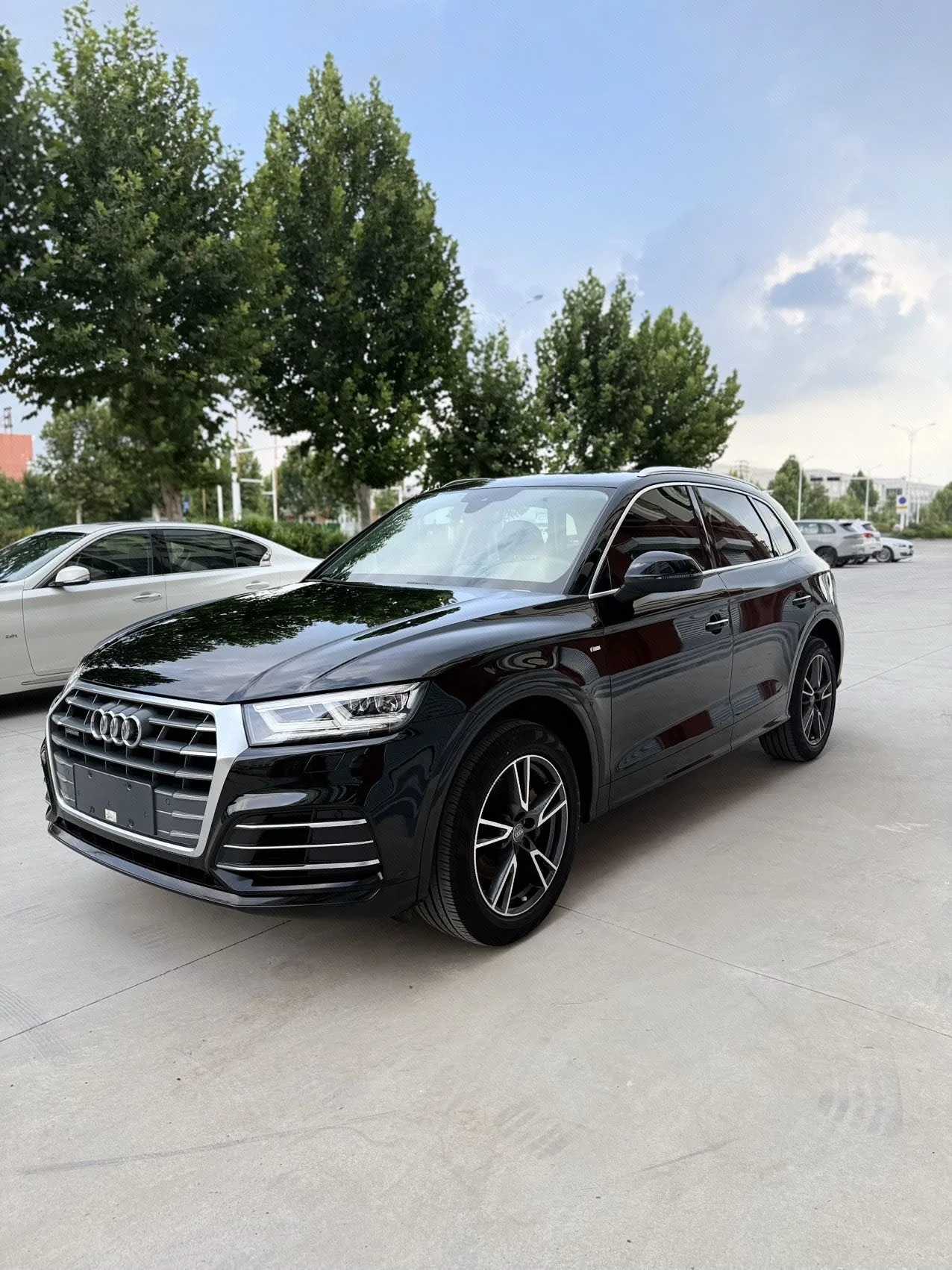 Audi Q5L 2018 40 TFSI Luxury Fashion Edition (National V Emission Standard)