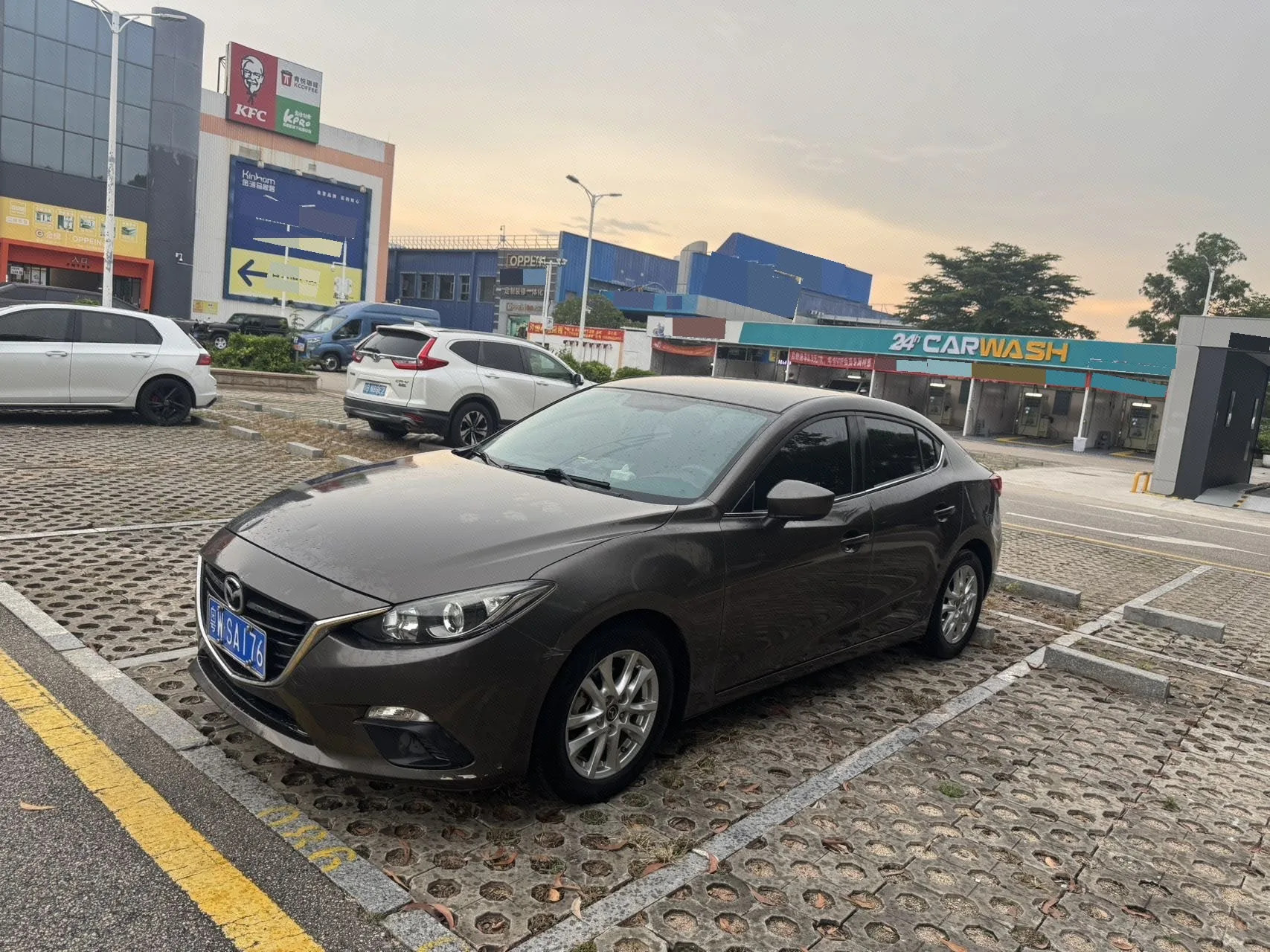 Mazda3 Axela 2014 Sedan 1.5L Automatic Comfort