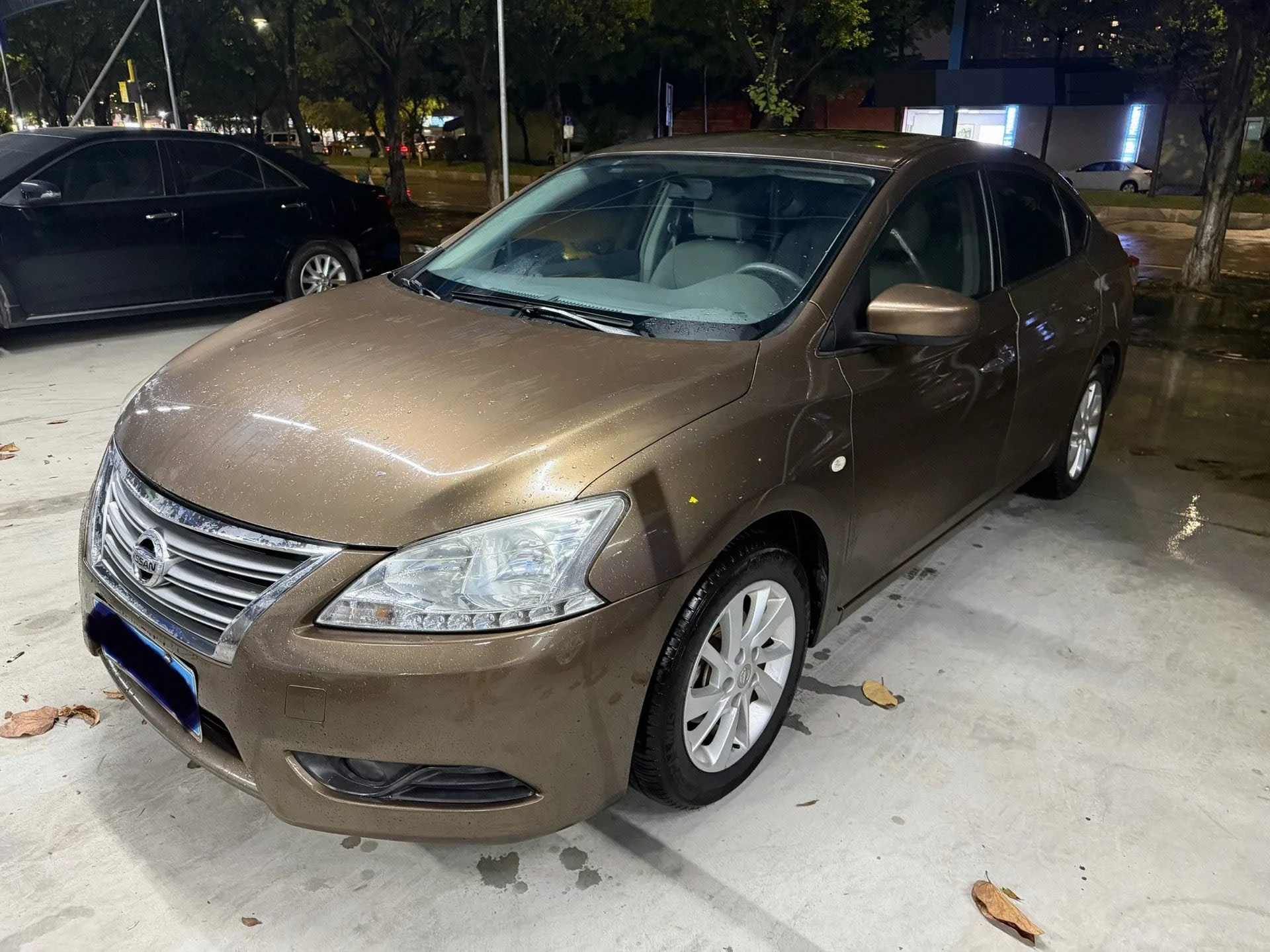 Nissan Sylphy 2014 1.6XV CVT Premium Edition