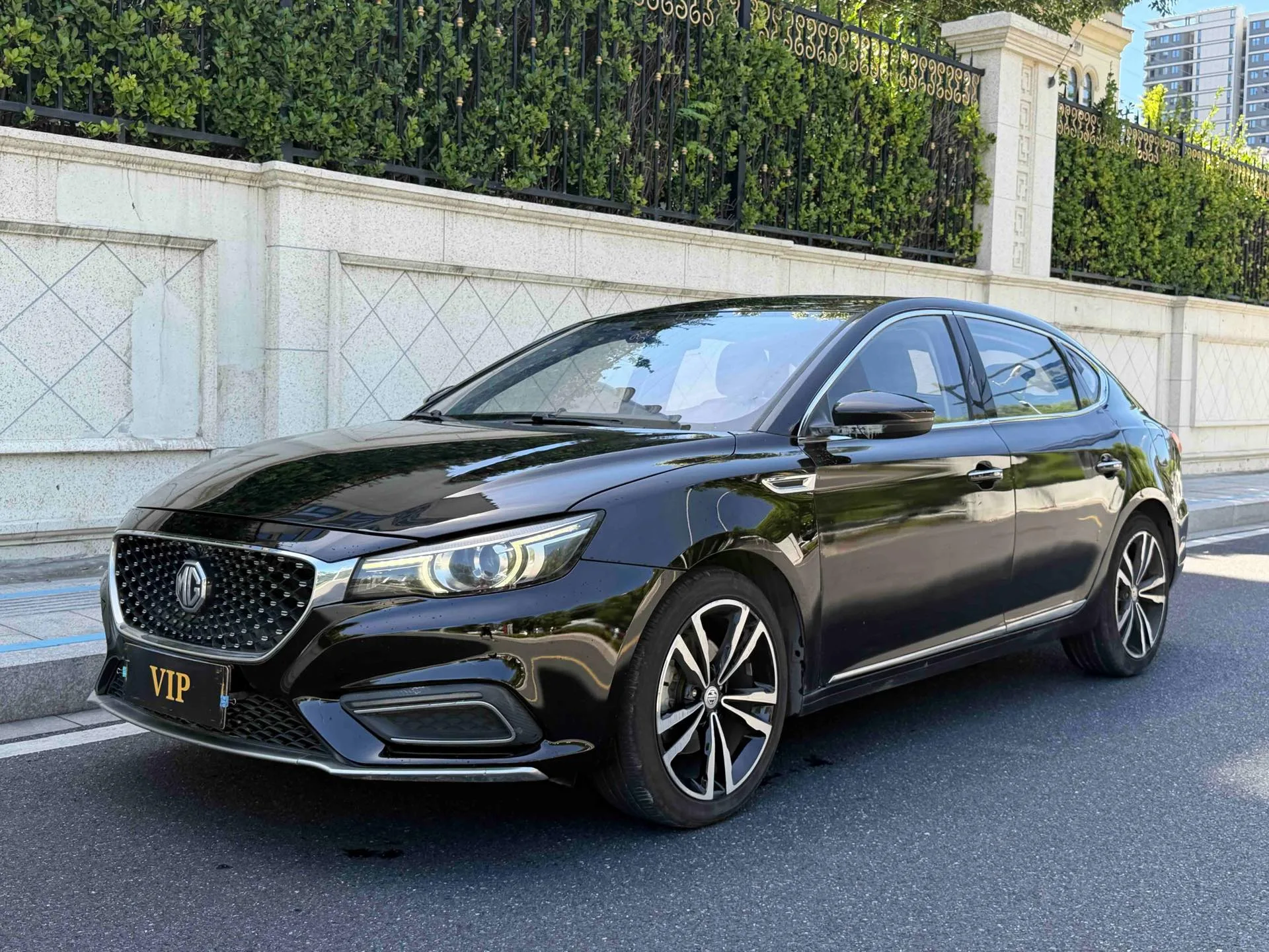 MG6 2017 Model Year 20T Automatic Trophy Premium Internet Edition, National V Emission Standard