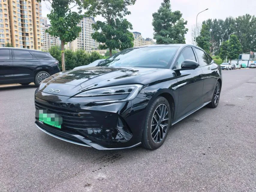 BYD 2023 Seal DM-i 1.5 CVT 121 km Premium Edition Automatic