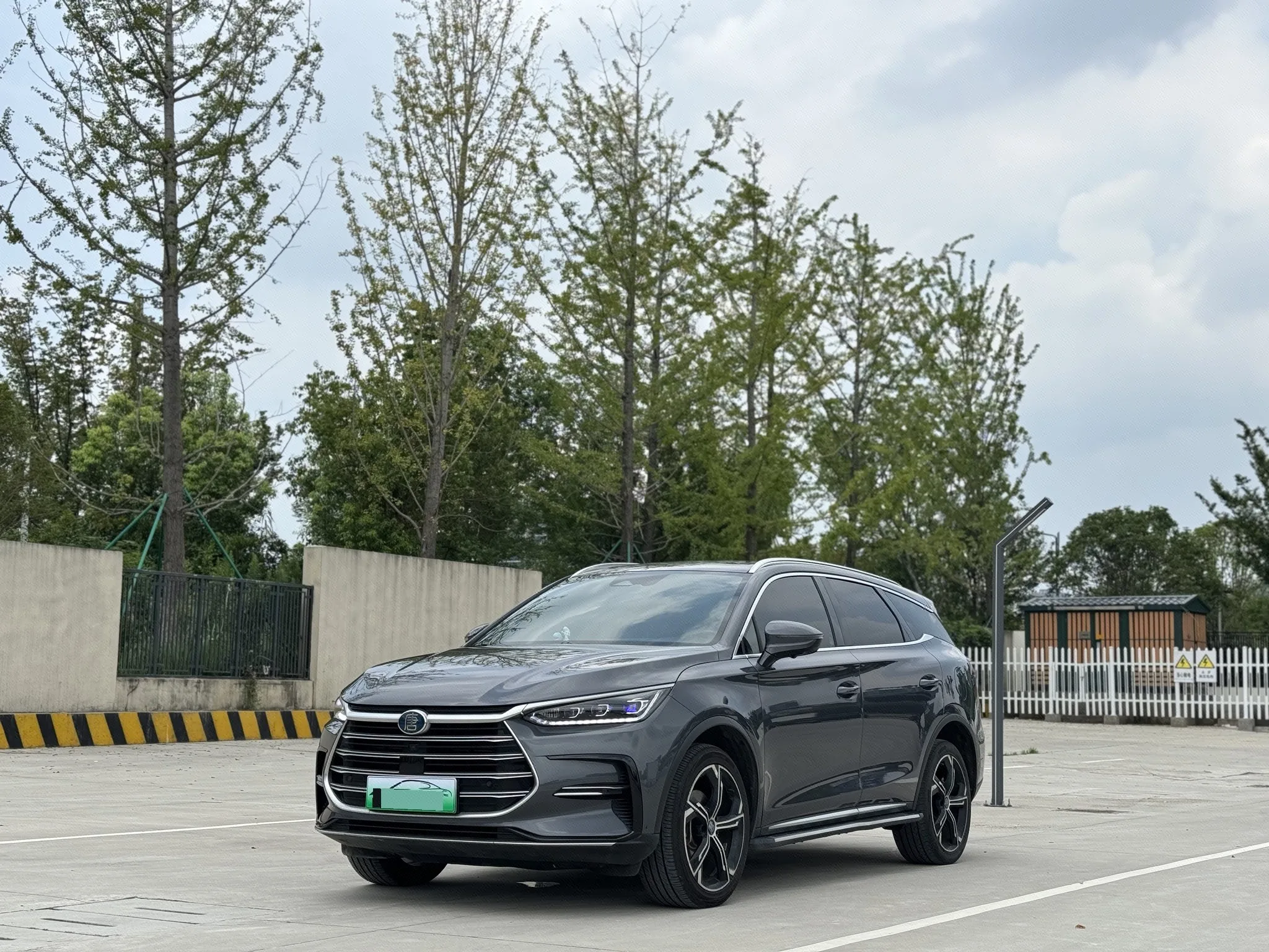 Tang New Energy 2021 DM-i 112KM Premium Edition