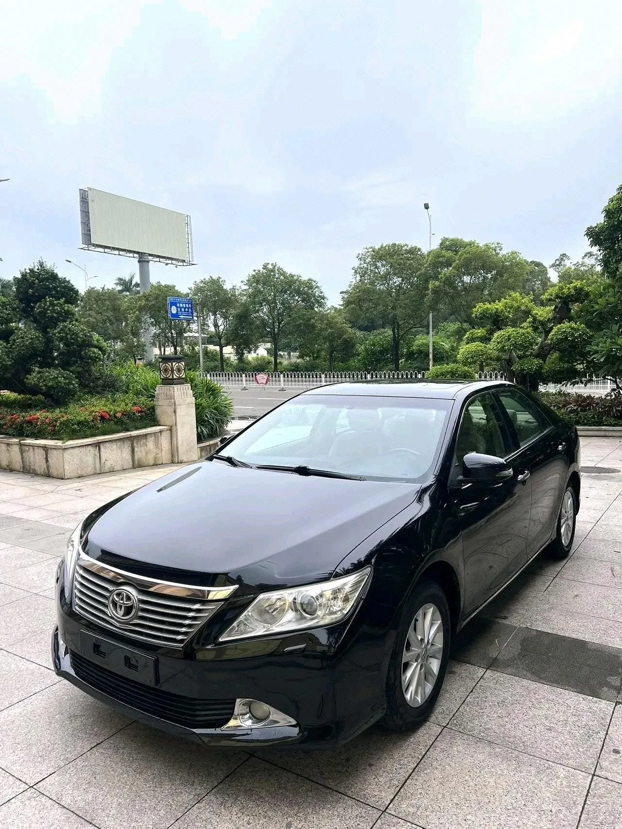2012 Camry 2.5G Luxury Navigation Edition