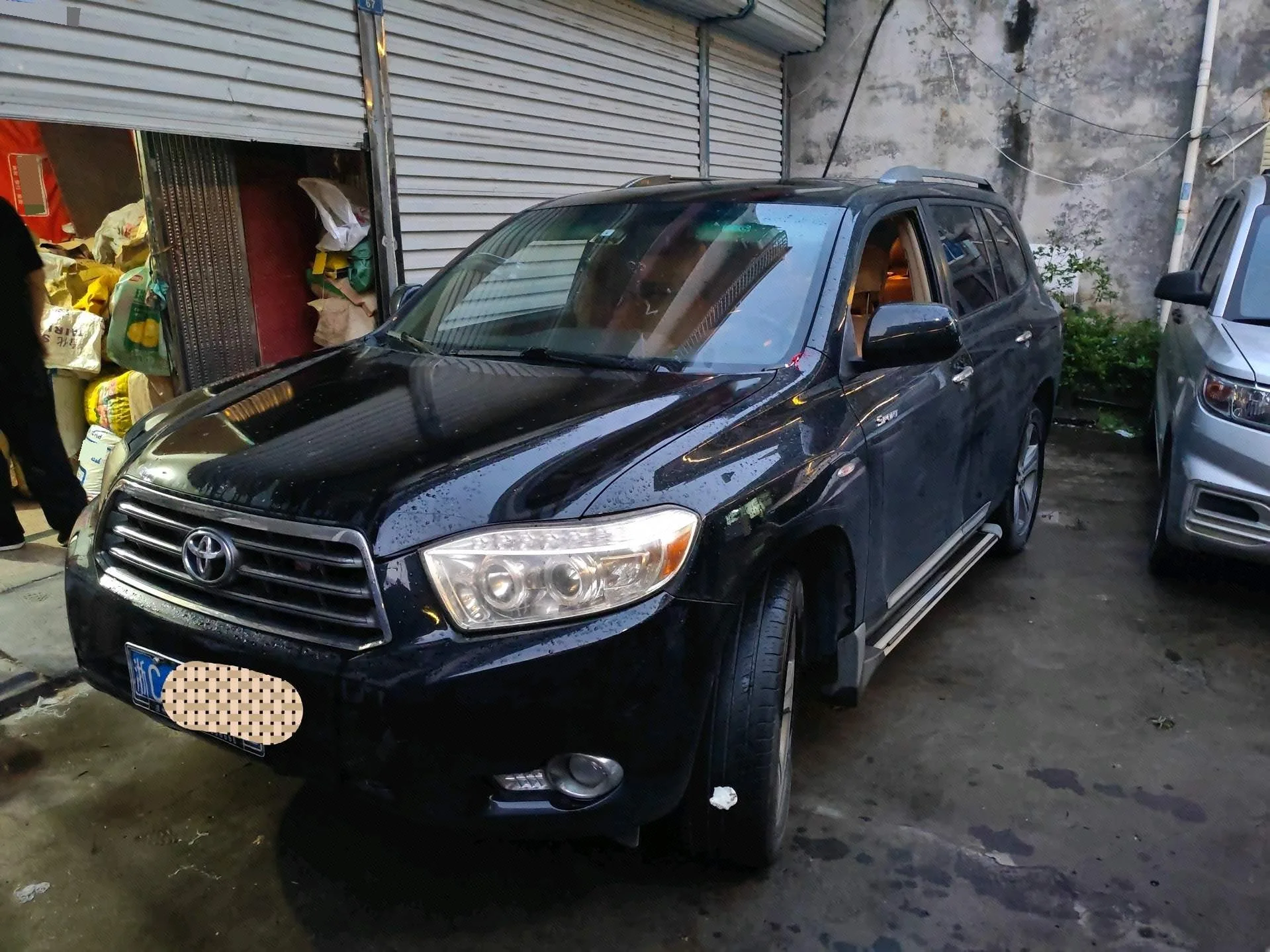 Highlander 2009 2.7L 2WD 7-seater Luxury Edition