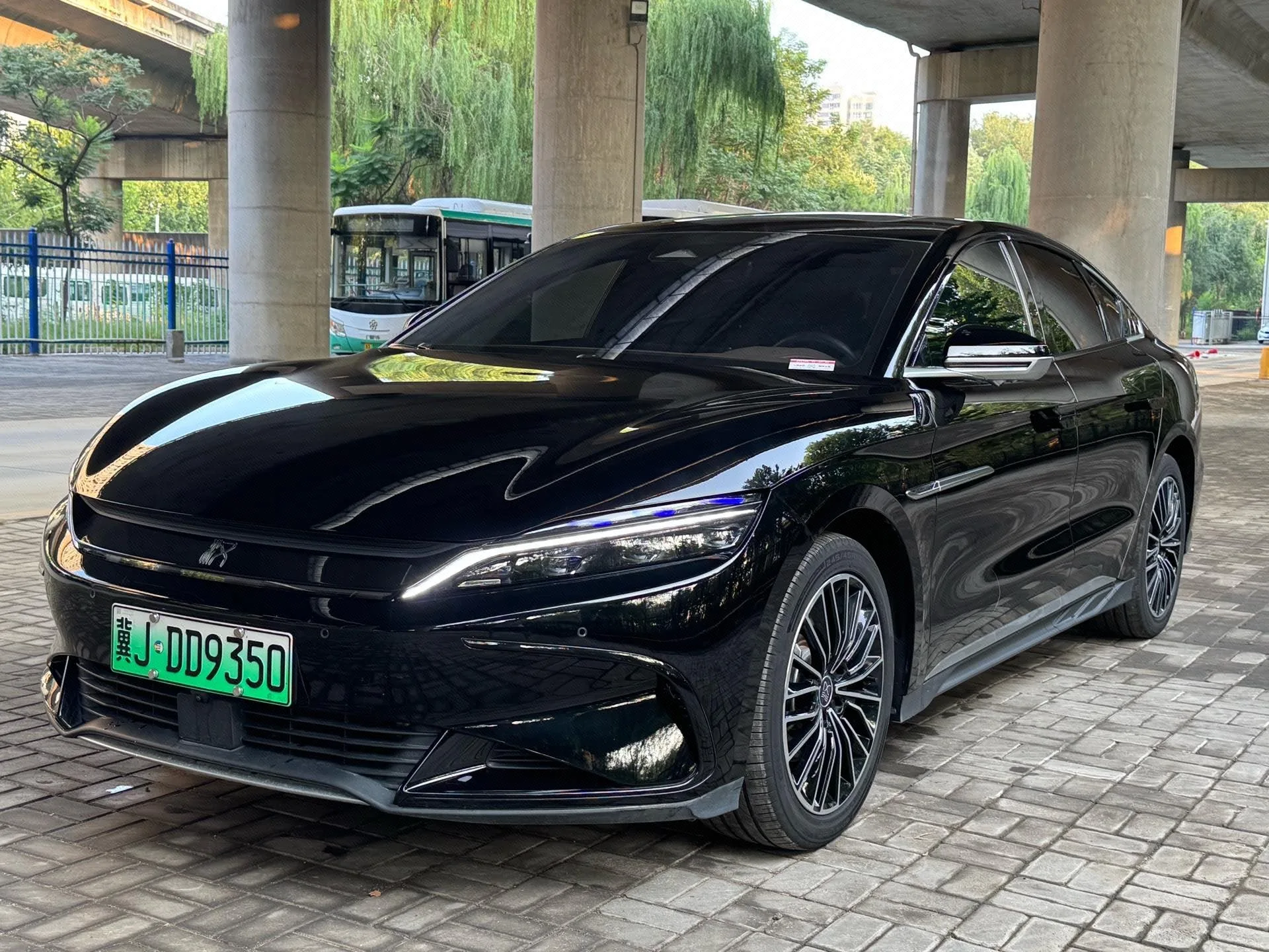 BYD 2024 Han EV 506KM Glory Edition Front-Wheel Drive Premium Automatic
