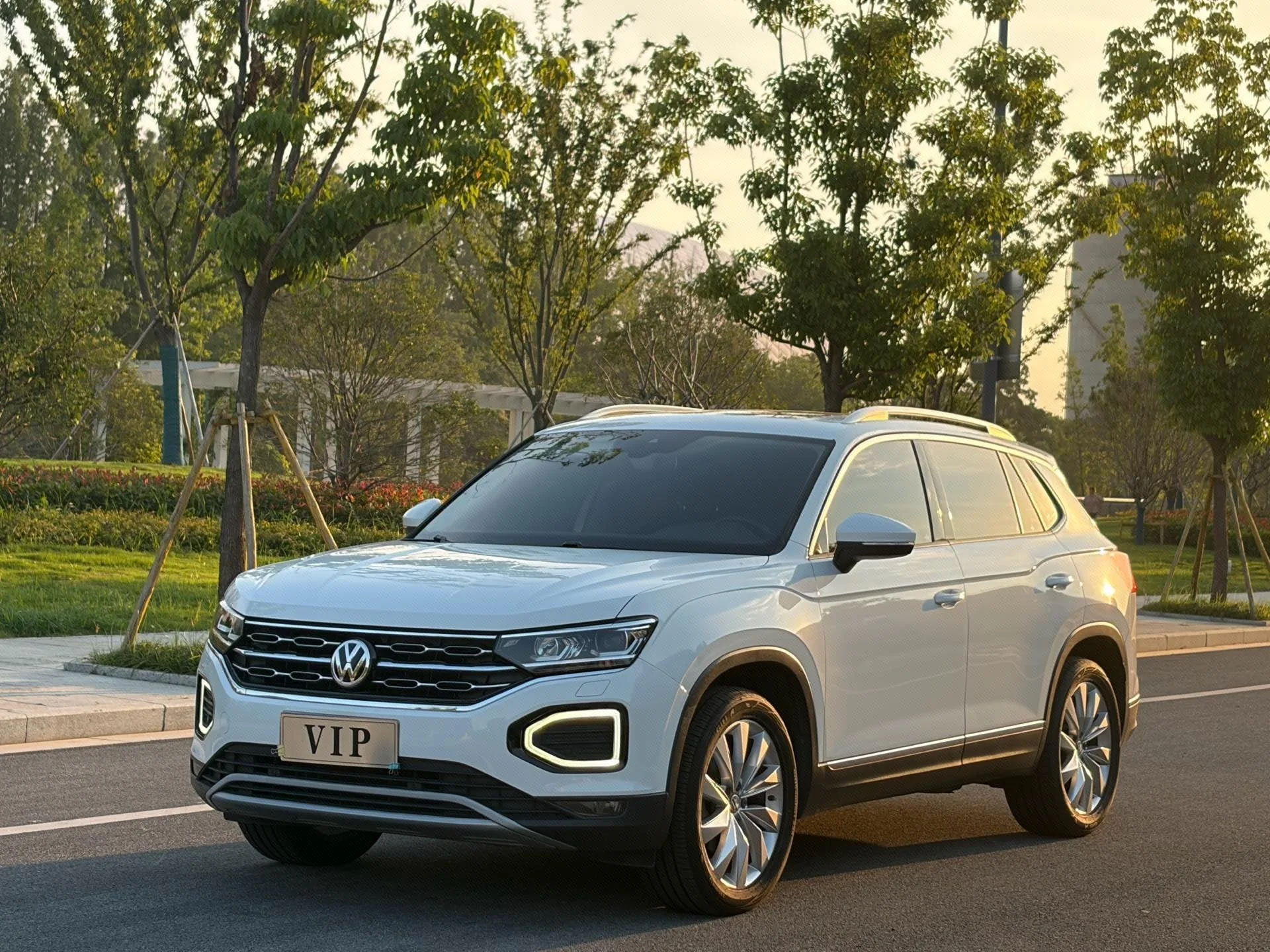 Tayron 2019 330TSI 2WD Luxury Edition (National V Emission Standard)