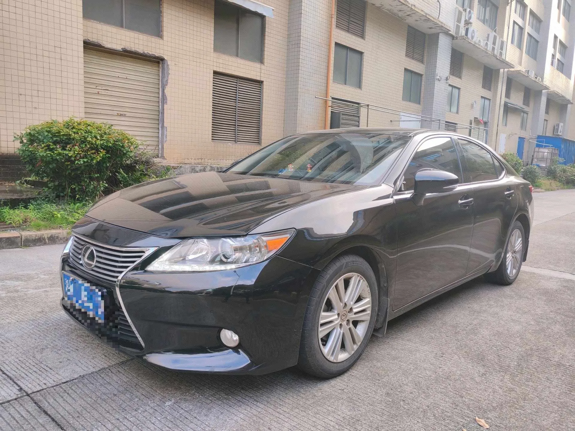 2014 Lexus ES 250 Elegance Edition