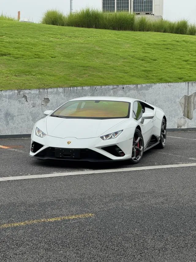 Lamborghini Huracán (Imported) 2020 Huracán EVO RWD Coupe 5.2 Automatic Transmission