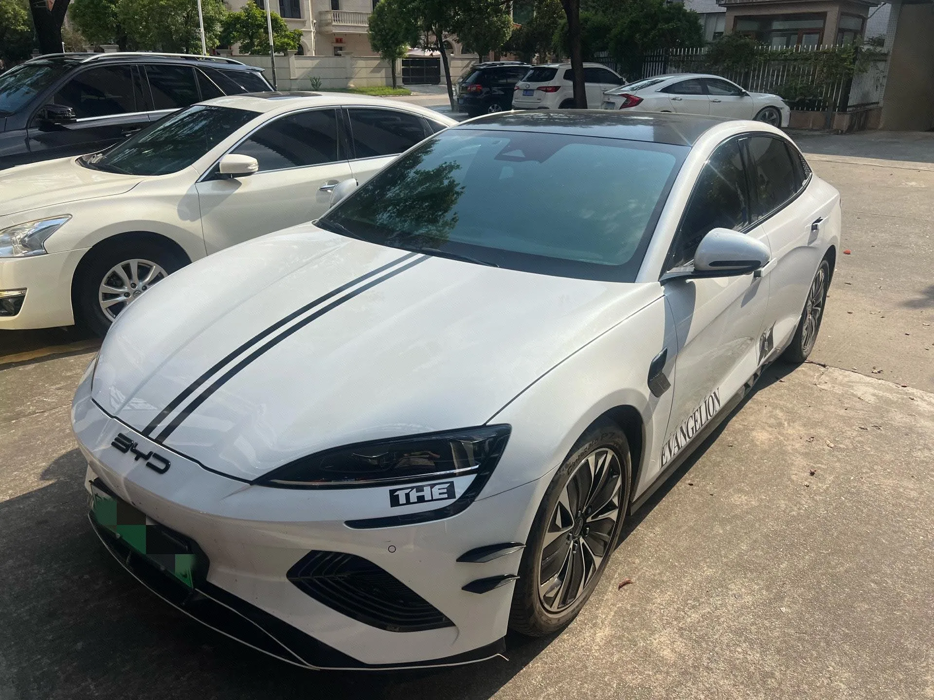 Seal 2022 Model Year 550 km Standard Range Rear-Wheel Drive Premium Edition