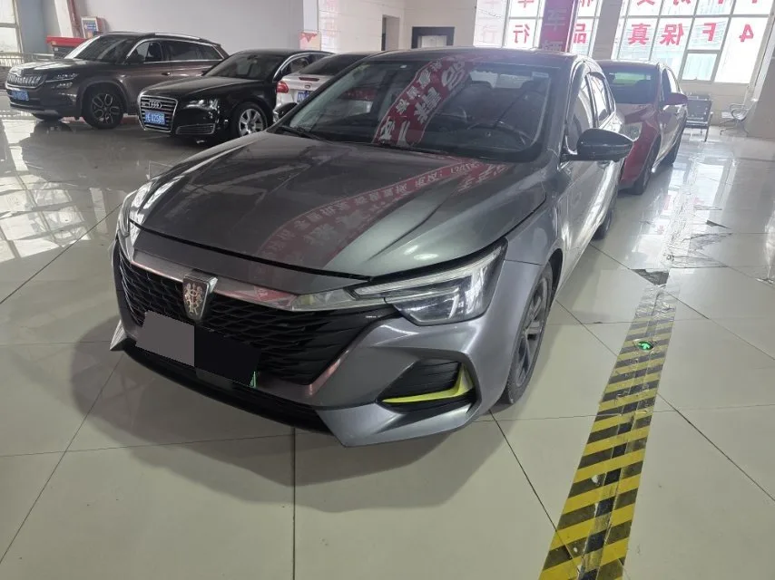 Roewe i6 MAX New Energy 2020 1.5T PHEV Cool Edition