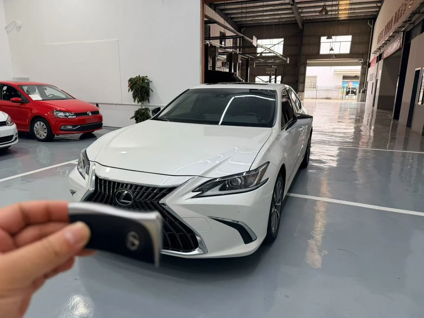 Lexus ES 2022 200 Premium Edition