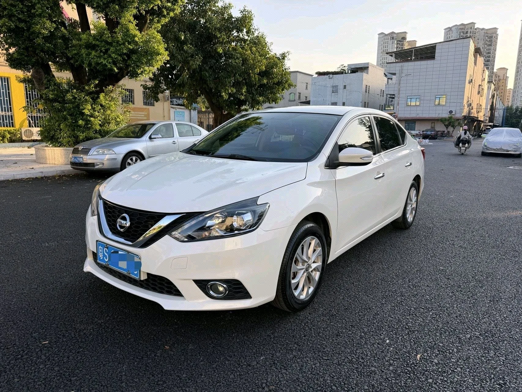Nissan Sylphy 2019 1.6XV CVT Smart Connect Premium Edition (National V Emission Standard)