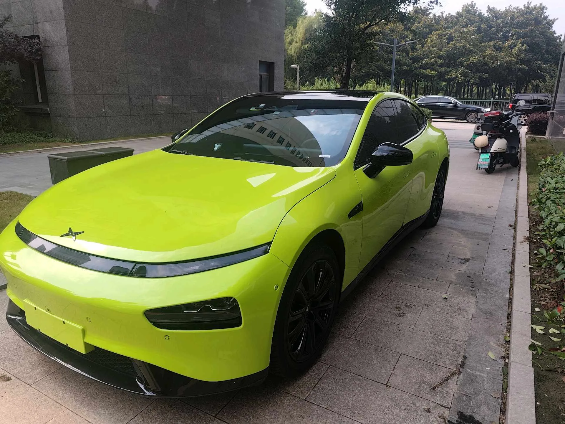 Xpeng P7 2021 Model Year 670E Pengyi Edition
