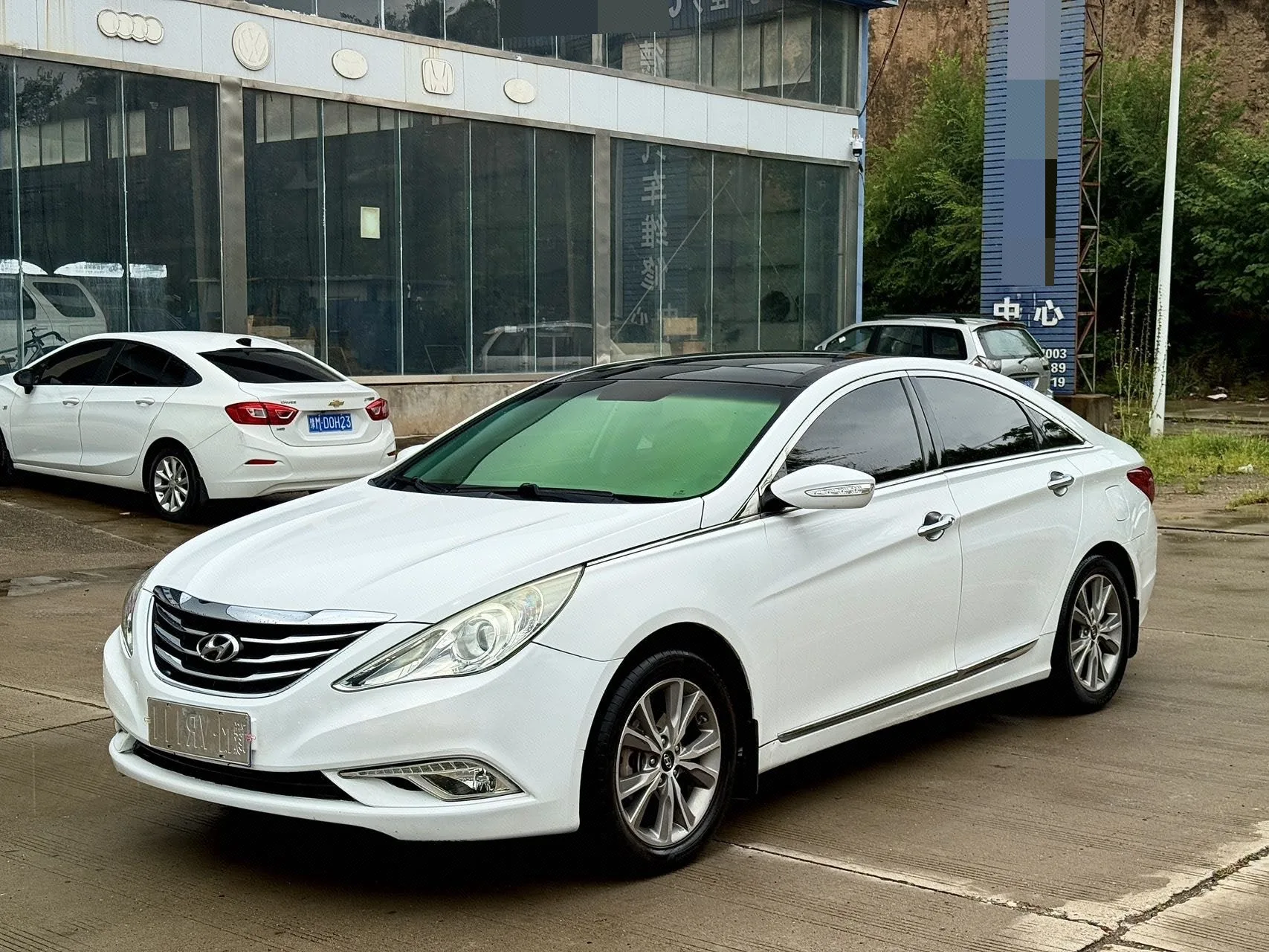 Sonata 2014 2.4L Automatic Leading Edition (National V Emission Standard)