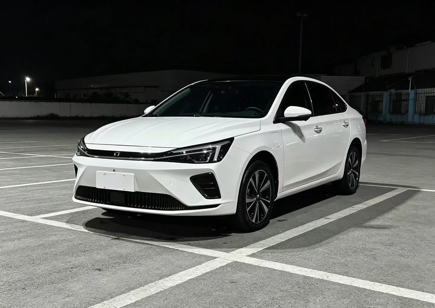 FeiFan ER6 2021 Model Year New Dynamic Edition 620km Smart Enjoy Edition