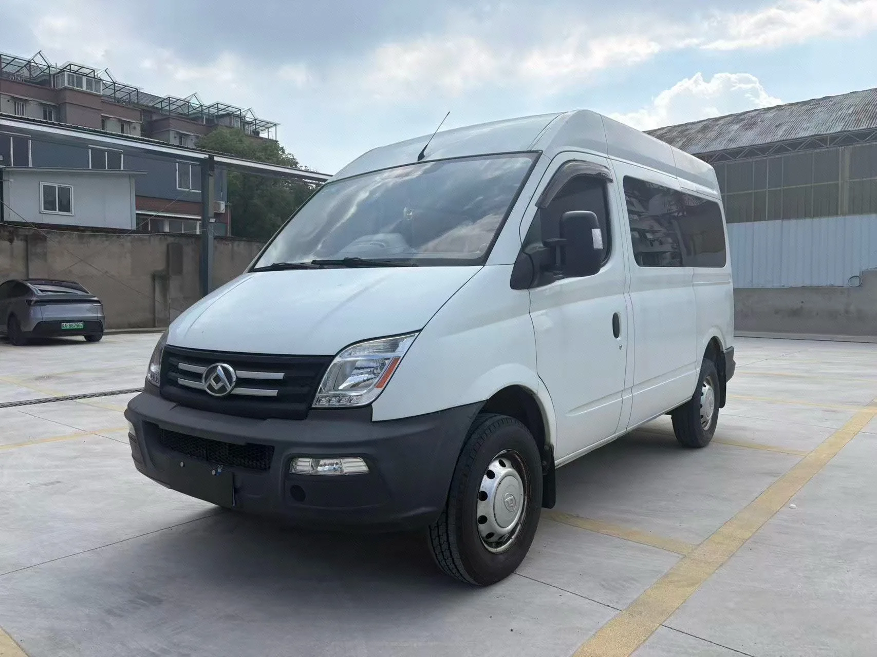 Changjiang 2020 V80 2.5T Classic City Delivery Champion (Short Wheelbase, Medium Roof) Manual Transmission