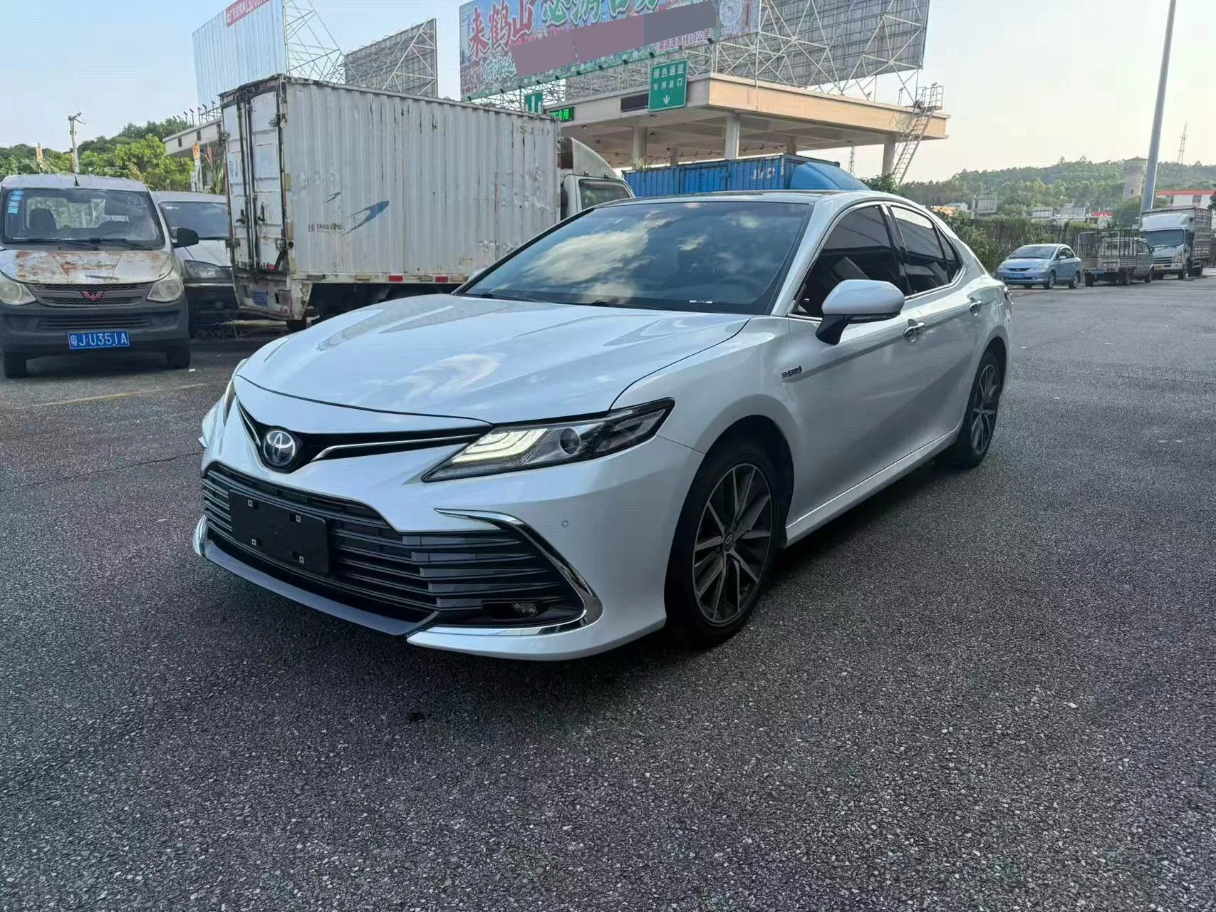 2023 Toyota Camry Hybrid 2.5HG CVT Luxury Edition Automatic