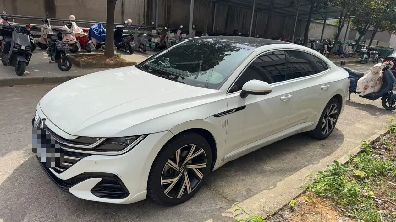 FAW-Volkswagen CC 2023 Model Year 330TSI Dazzling Edition