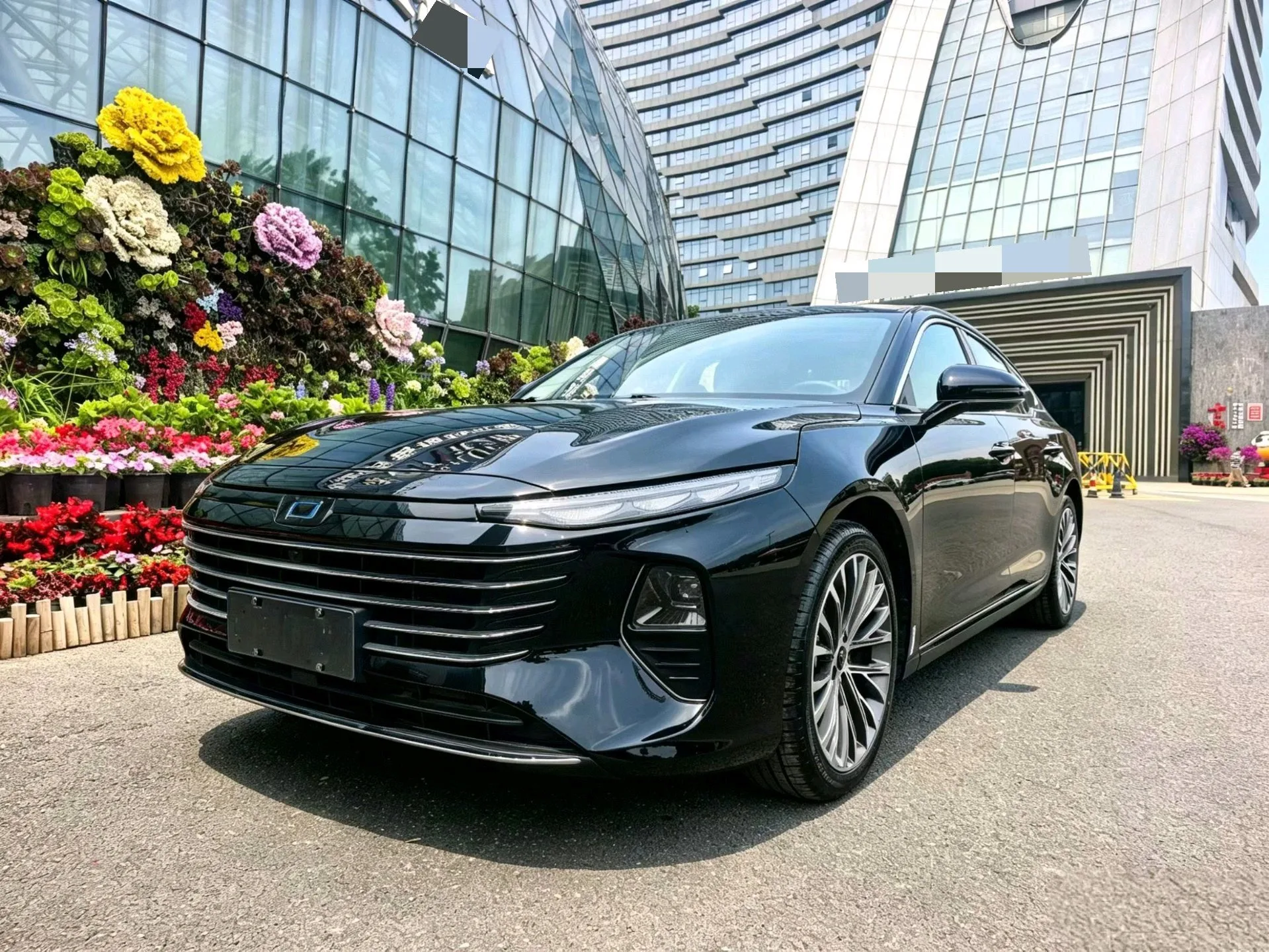 Benteng 2024 B70 1.5T Longteng Edition Lingchuang Trim, Automatic Transmission