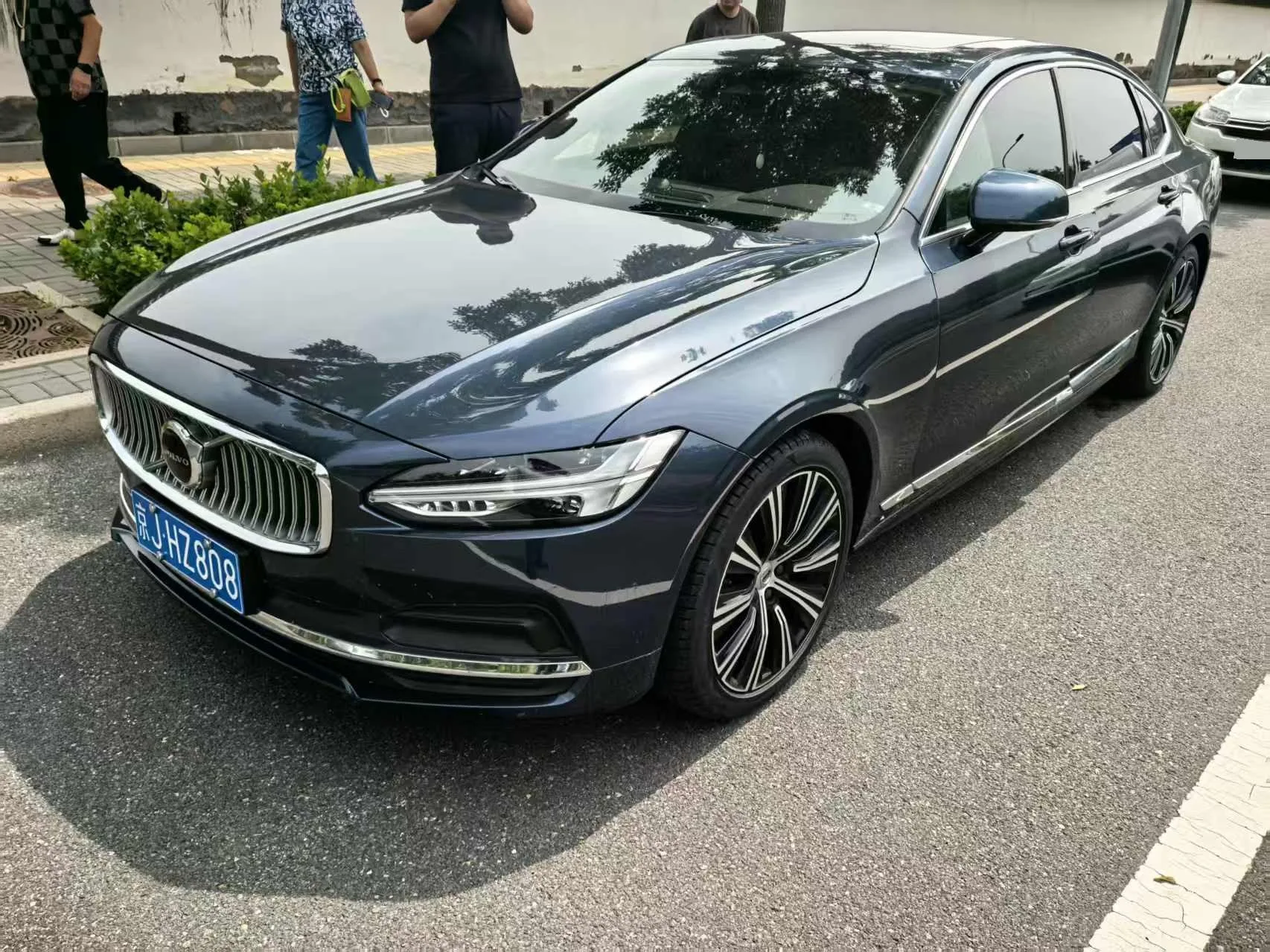 2024 Volvo S90 B5 Inscription Luxury Edition