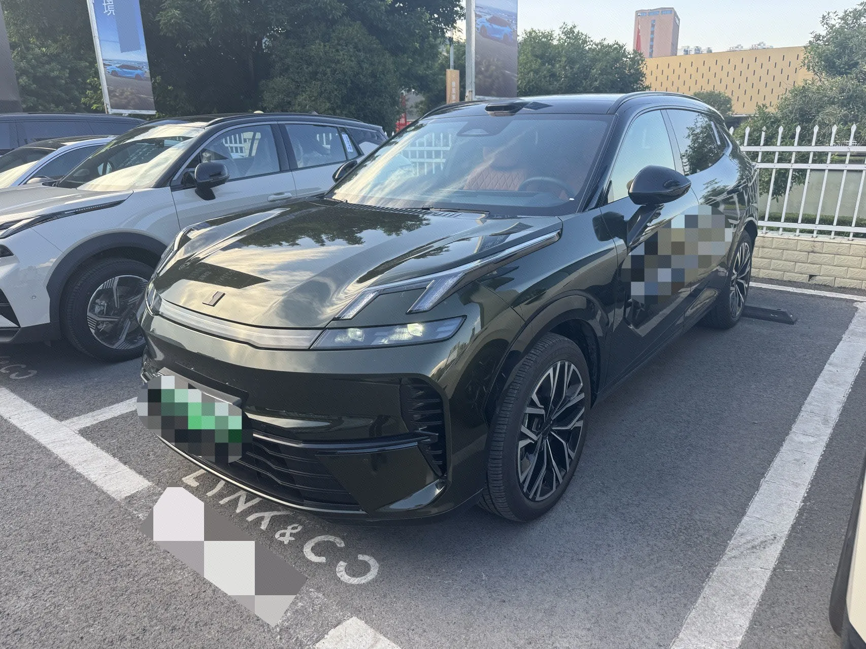 Lynk & Co 2026 Model 08 EM-P 1.5T 210 AWD Performance Ultra H7 Automatic