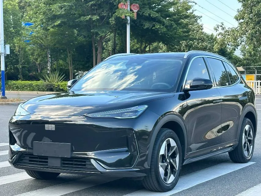 Geely Galaxy 2024 E5 530km Exploration+ Edition Automatic