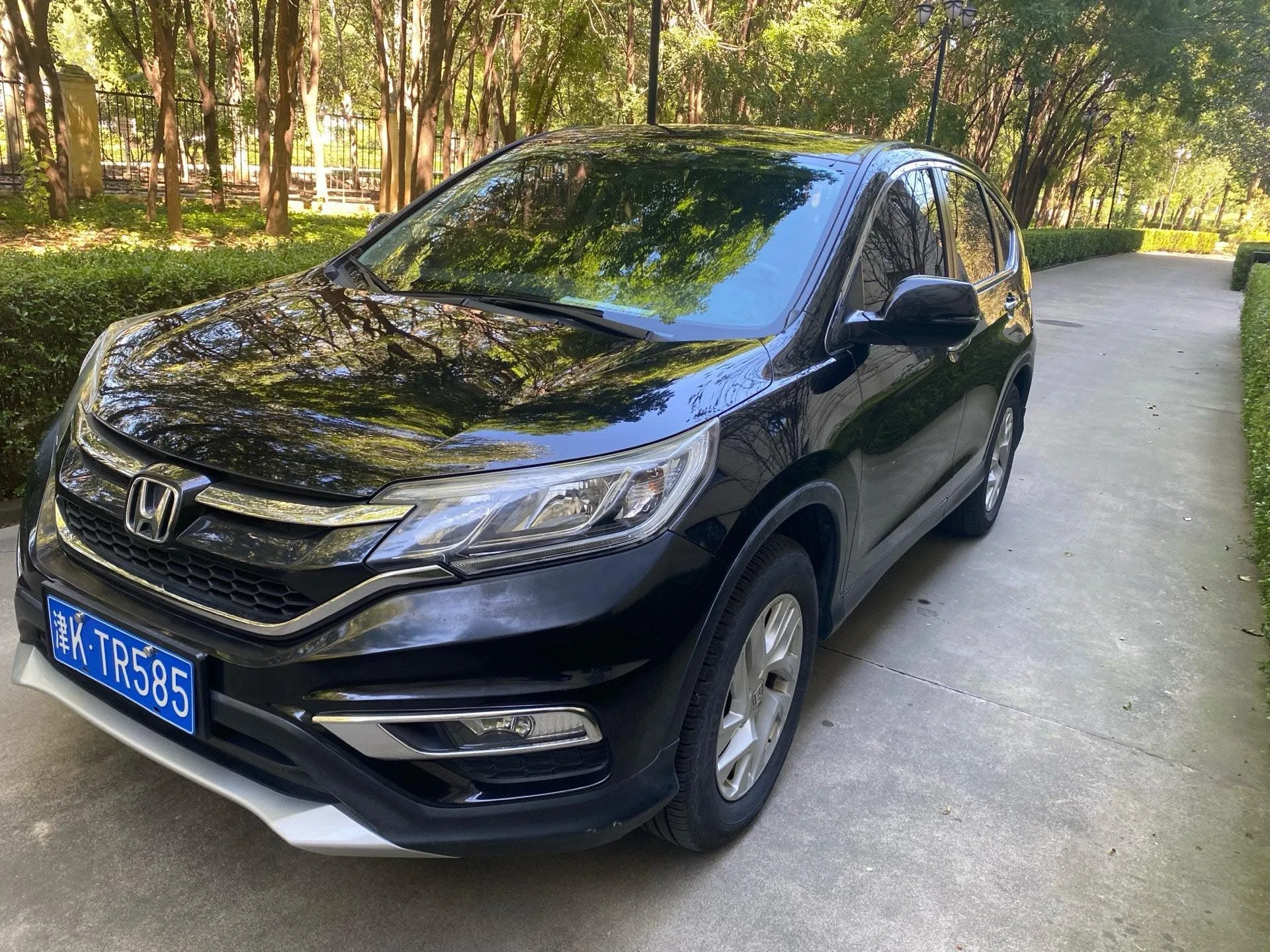 2015 Honda CR-V 2.4L AWD Deluxe Edition