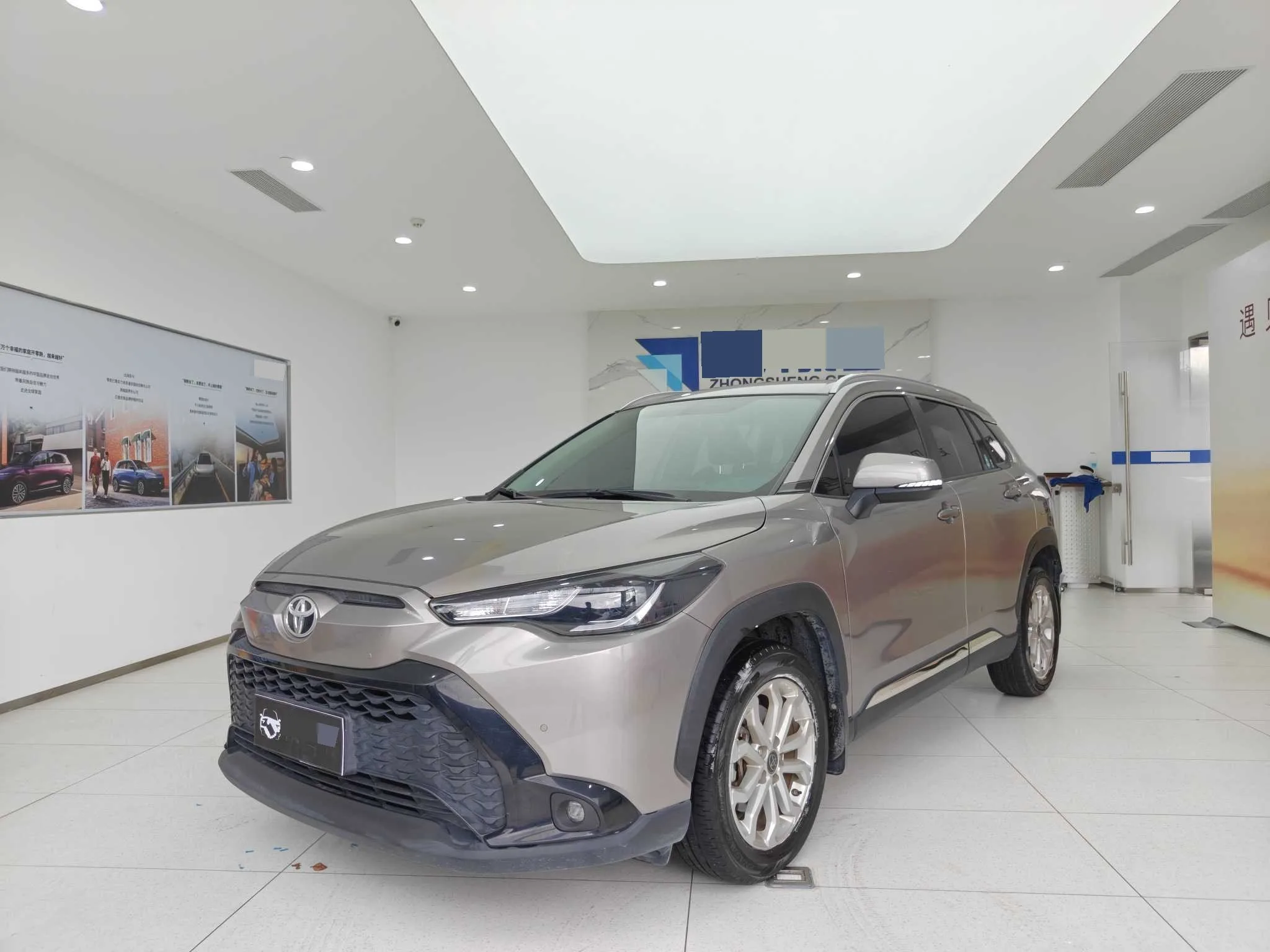 Toyota 2023 Honda GL8 2.0L CVT Elite Edition Automatic